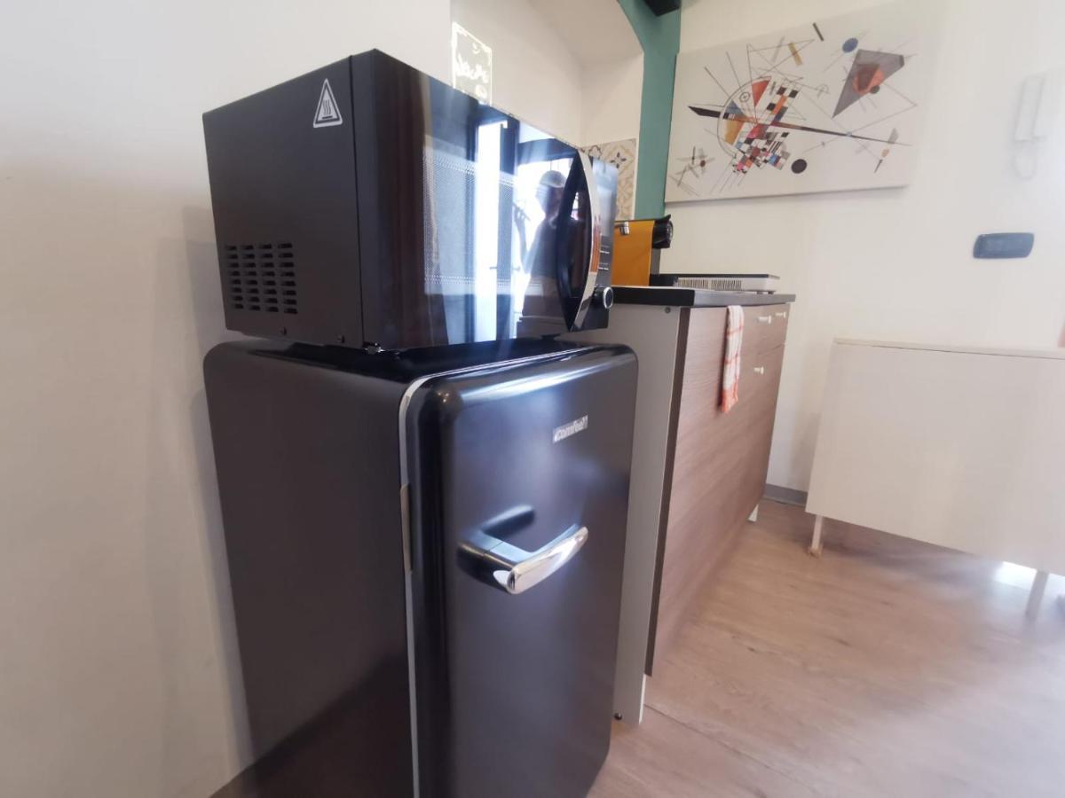 Lux Loft In Centro Apartment Бари Екстериор снимка