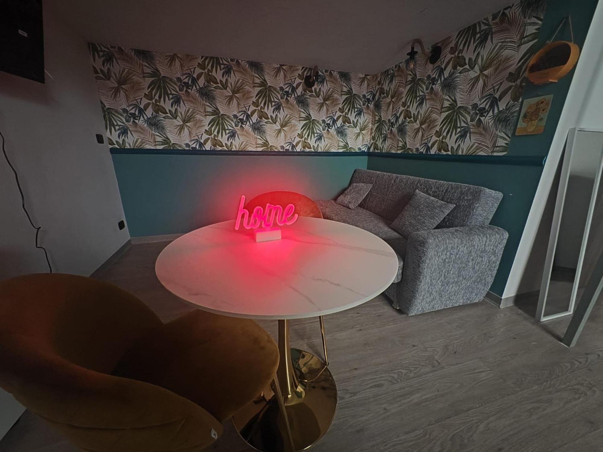 Lux Loft In Centro Apartment Бари Екстериор снимка